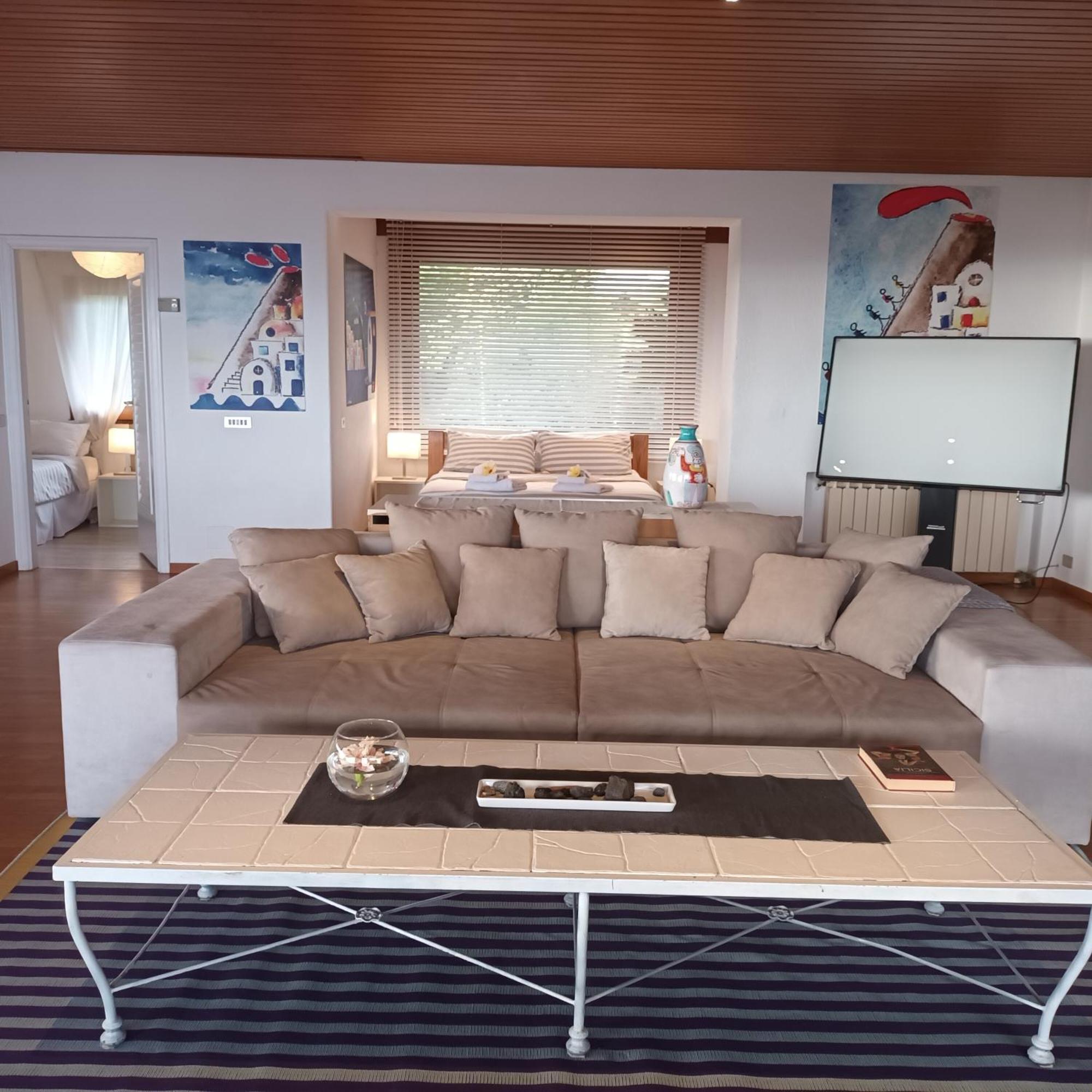 Villa Barbara Giardini Naxos Ngoại thất bức ảnh