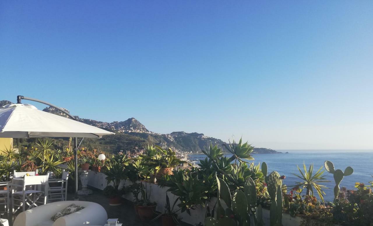 Villa Barbara Giardini Naxos Ngoại thất bức ảnh